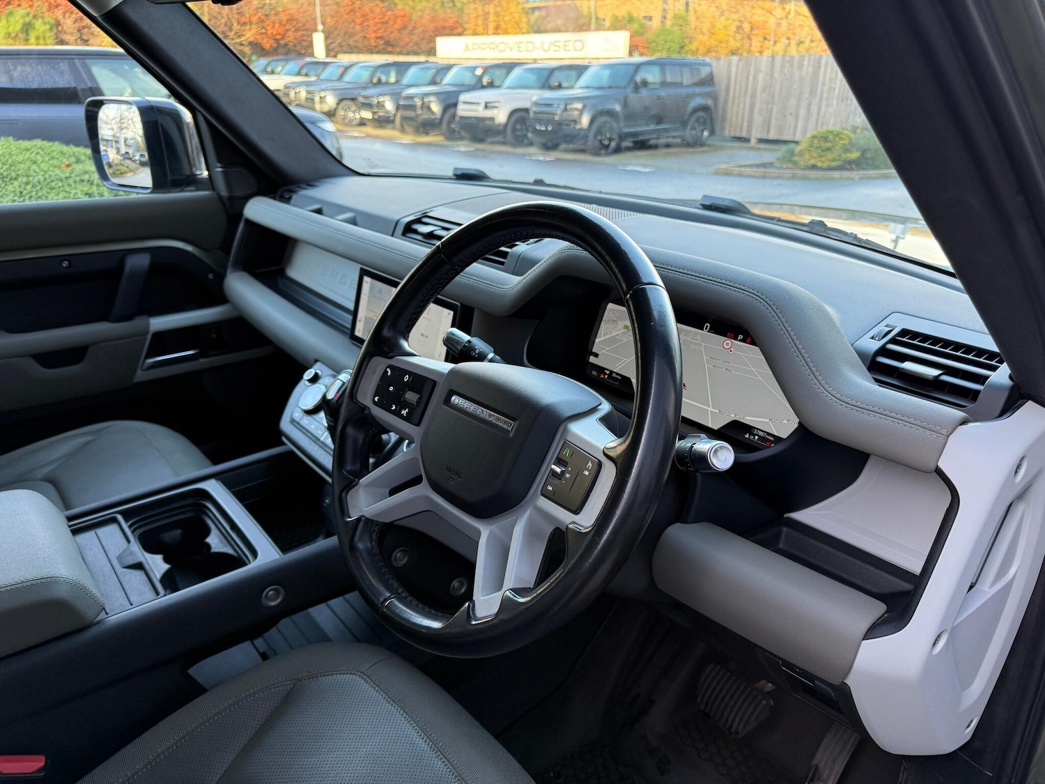 Used Land Rover Defender 110 2020 for sale - 76898856: Photo 43