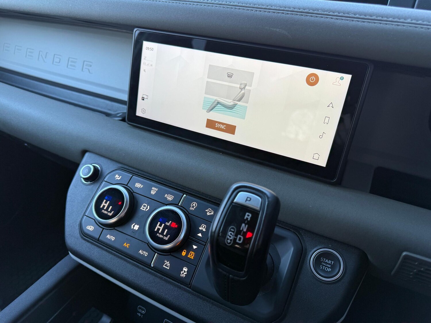 Used Land Rover Defender 110 2020 for sale - 76898856: Photo 55