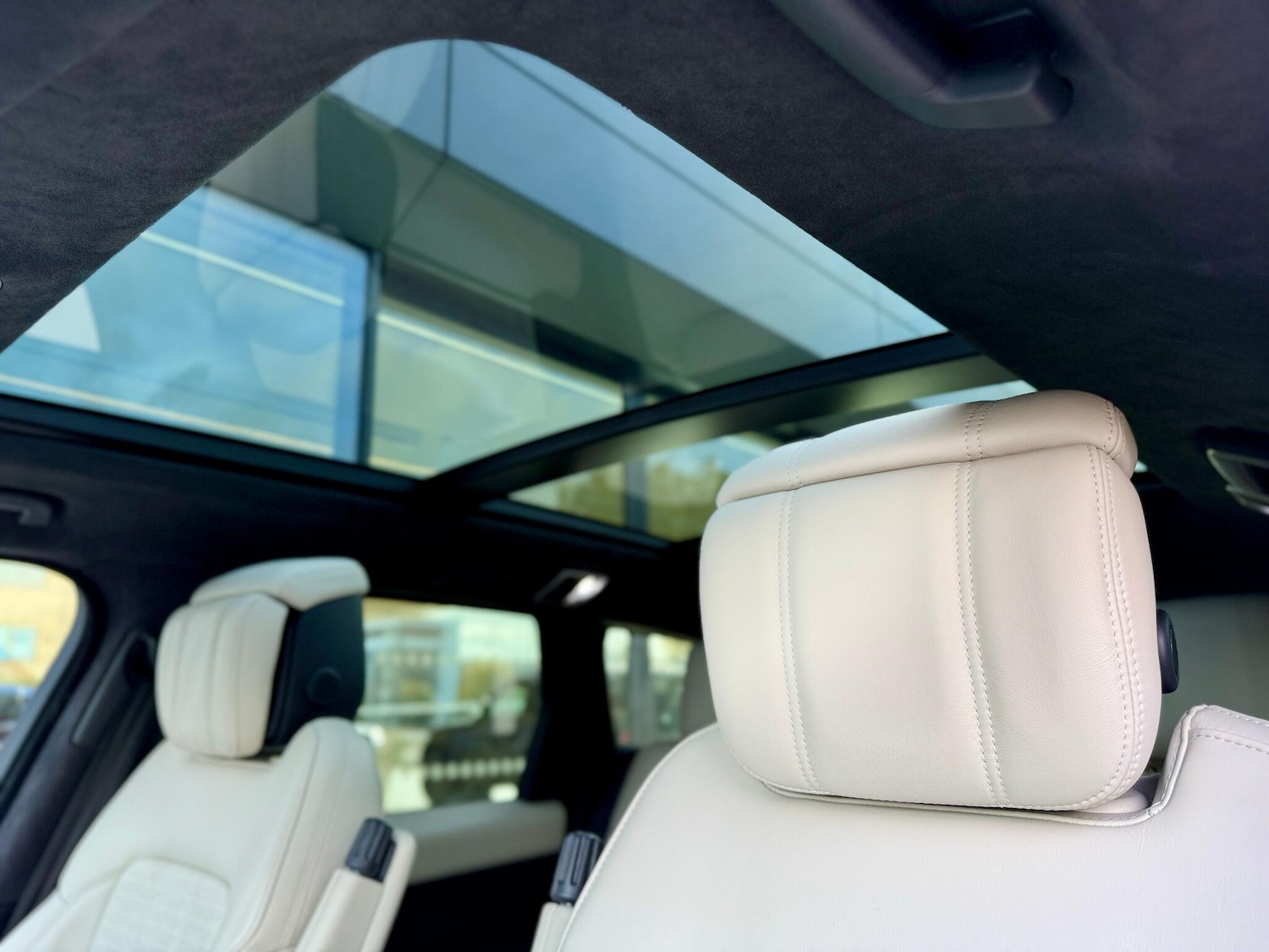 Used Land Rover Range Rover Sport 2020 for sale - 76336415: Photo 4