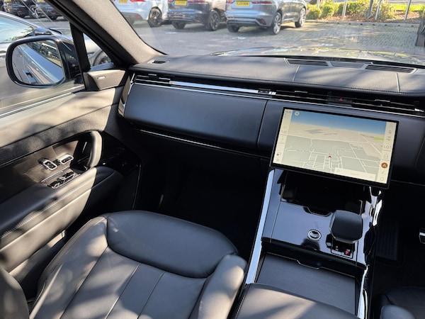 Used Land Rover Range Rover Sport 2024 for sale - 76174897: Photo 24