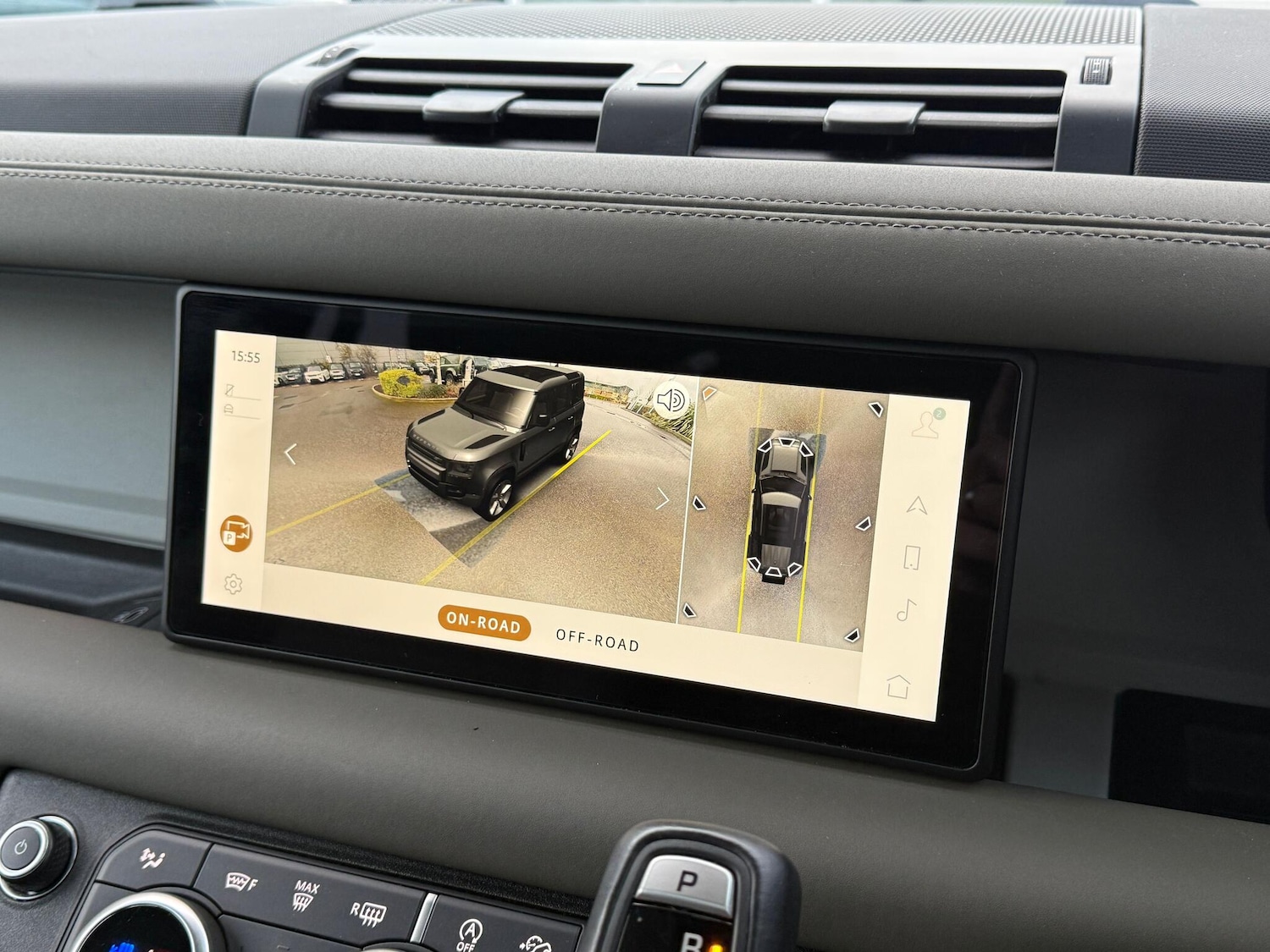 Used Land Rover Defender 2024 for sale - 77175357: Photo 10