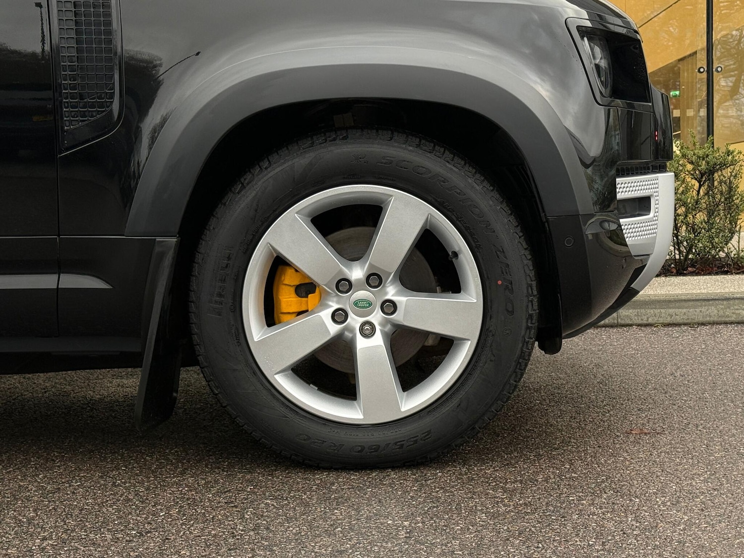 Used Land Rover Defender 2024 for sale - 77175357: Photo 22