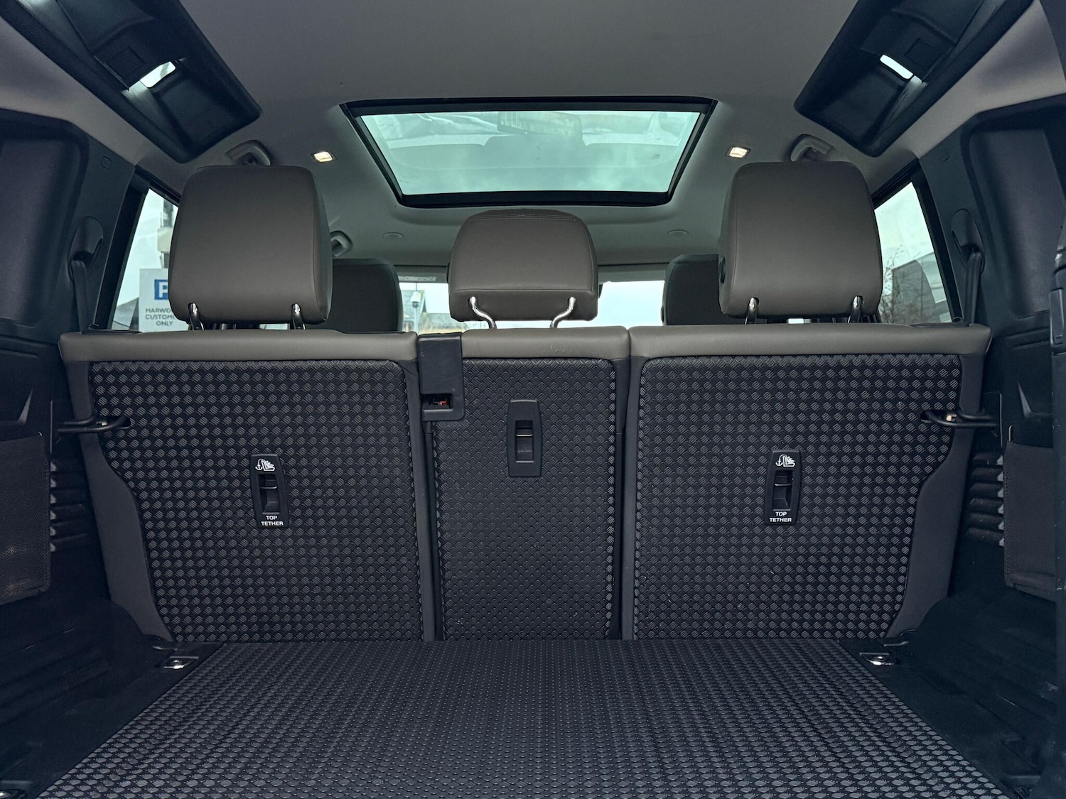 Used Land Rover Defender 2024 for sale - 77175357: Photo 40