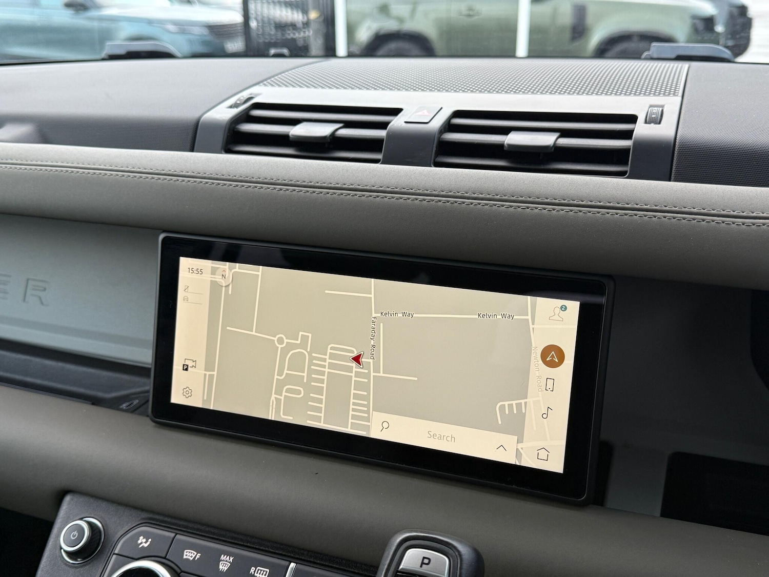 Used Land Rover Defender 2024 for sale - 77175357: Photo 8