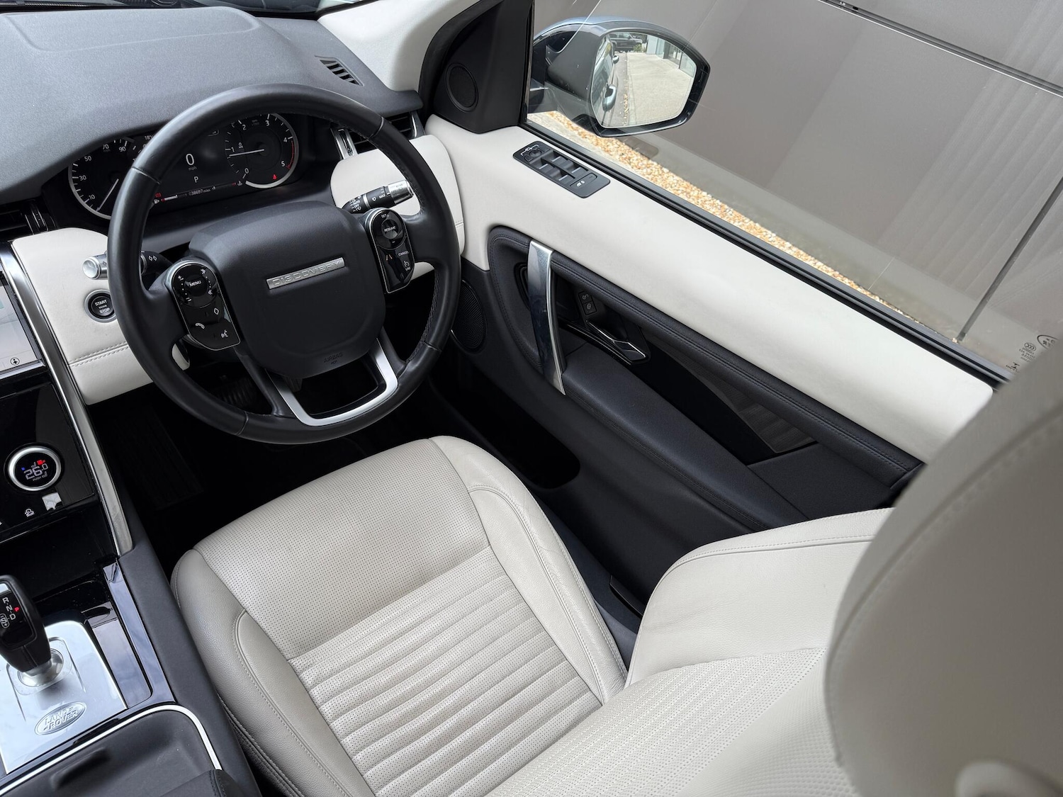Used Land Rover Discovery Sport 2020 for sale - 76153093: Photo 28