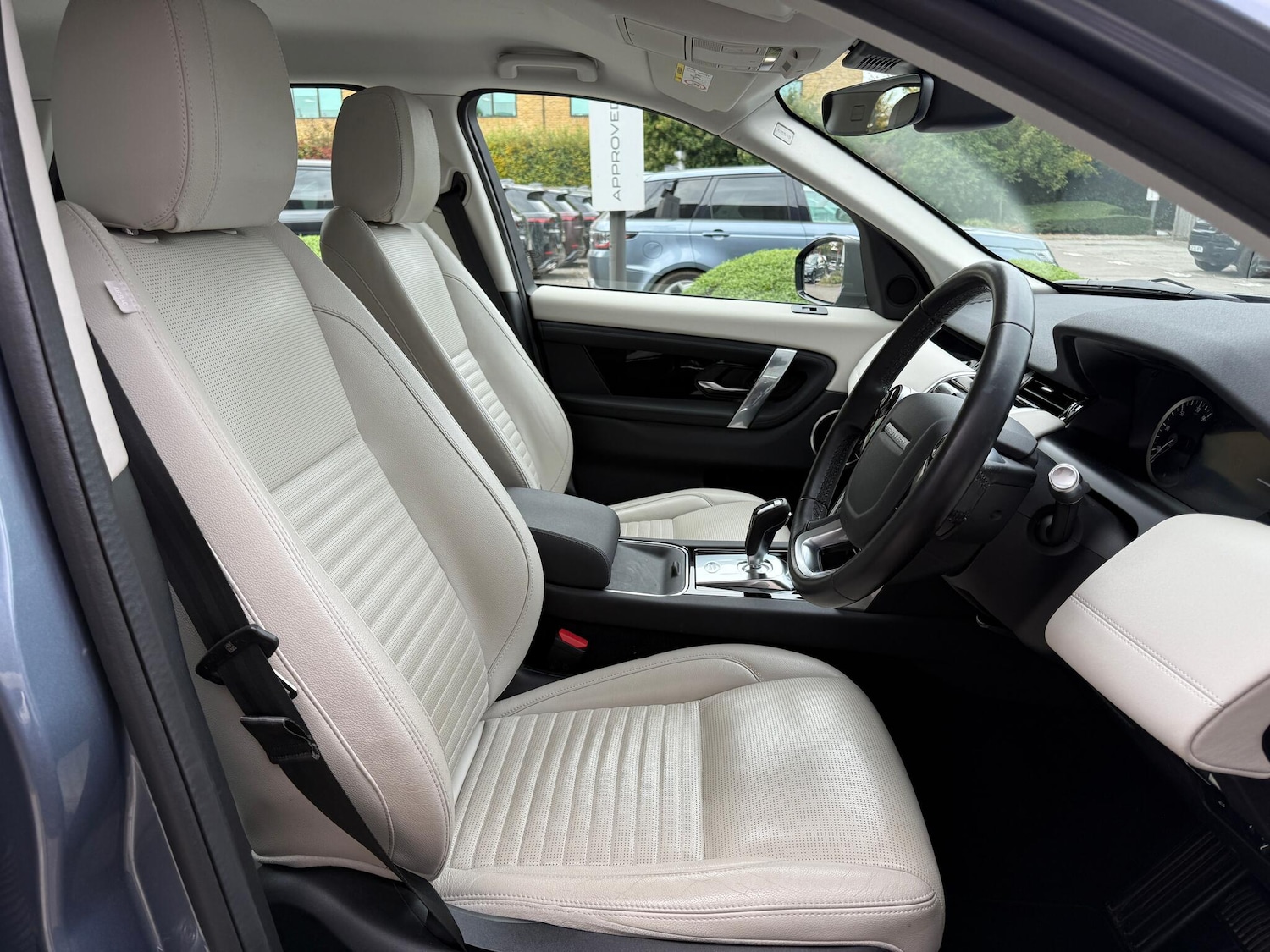 Used Land Rover Discovery Sport 2020 for sale - 76153093: Photo 41