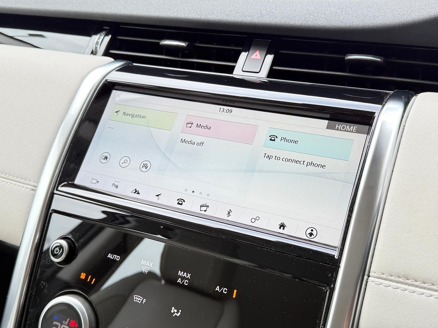 Used Land Rover Discovery Sport 2020 for sale - 76153093: Photo 52