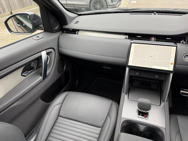 Used Land Rover Discovery Sport 2025 for sale - 76246888: Photo 20