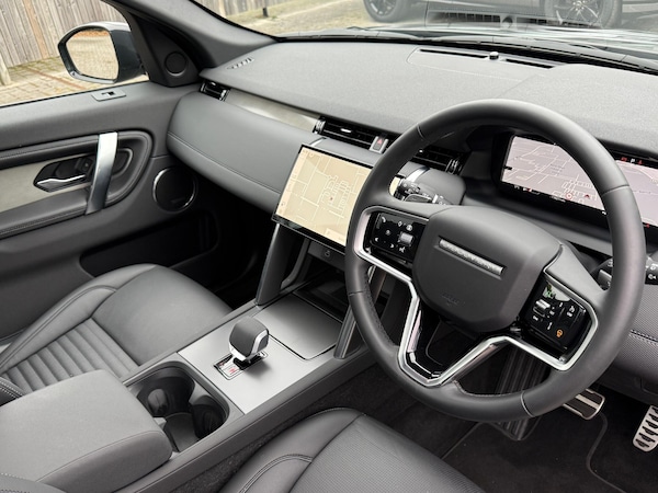 Used Land Rover Discovery Sport 2025 for sale - 76246888: Photo 46