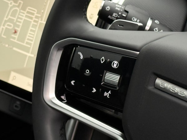 Used Land Rover Discovery Sport 2025 for sale - 76246888: Photo 49