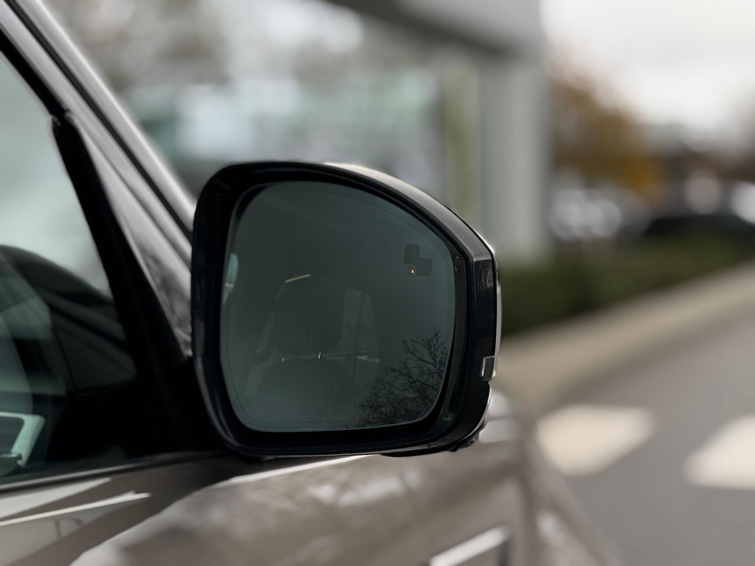 Used Land Rover Discovery 2021 for sale - 76865434: Photo 16