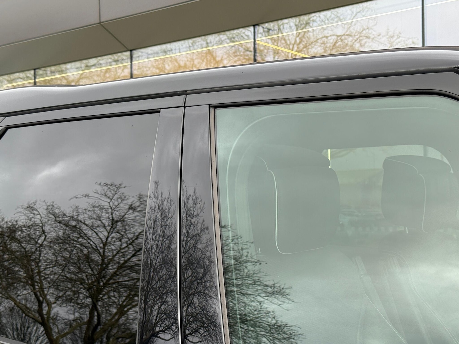 Used Land Rover Discovery 2021 for sale - 76865434: Photo 39