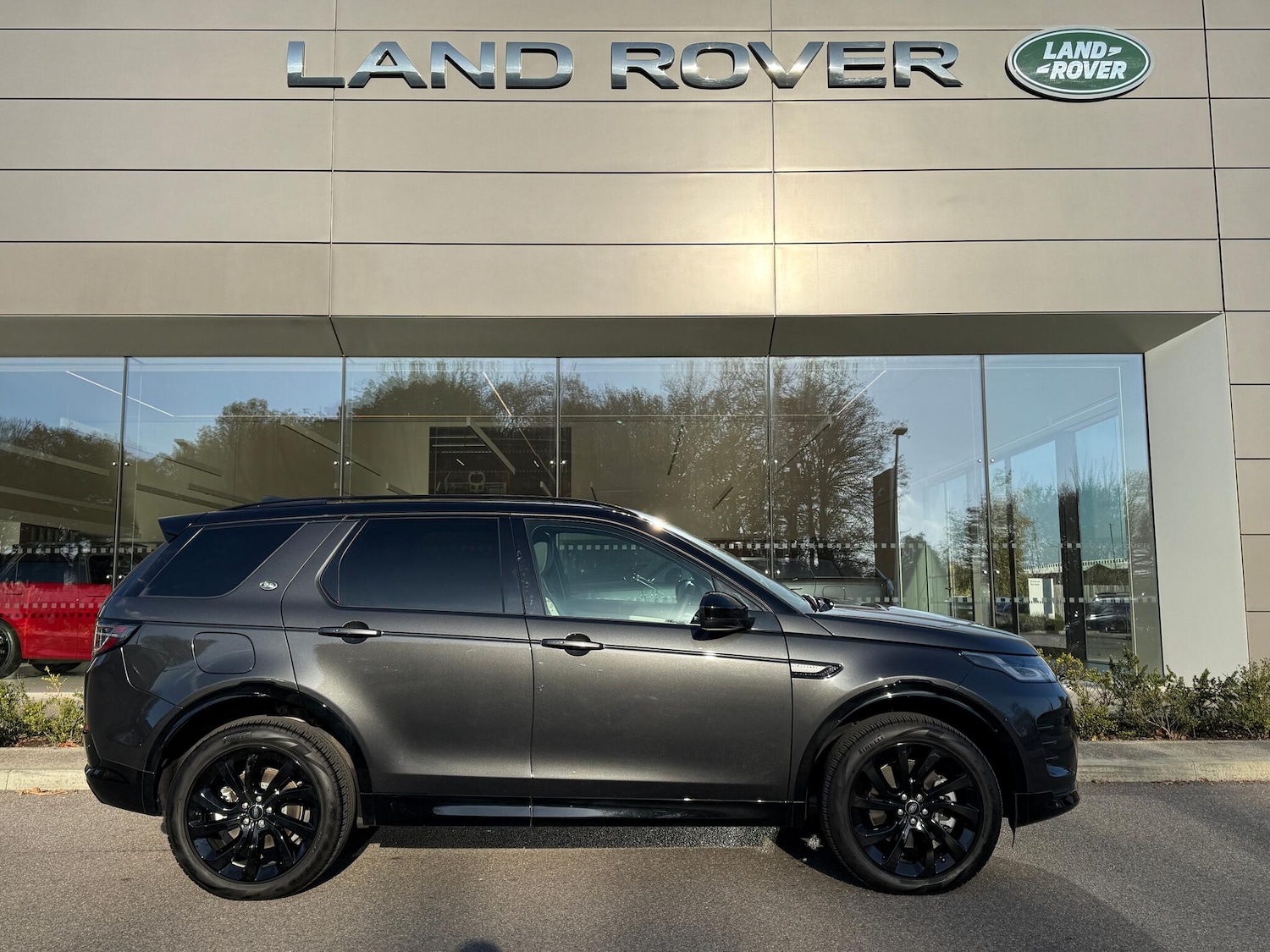 Used Land Rover Discovery Sport for sale - 76700563: Photo 2