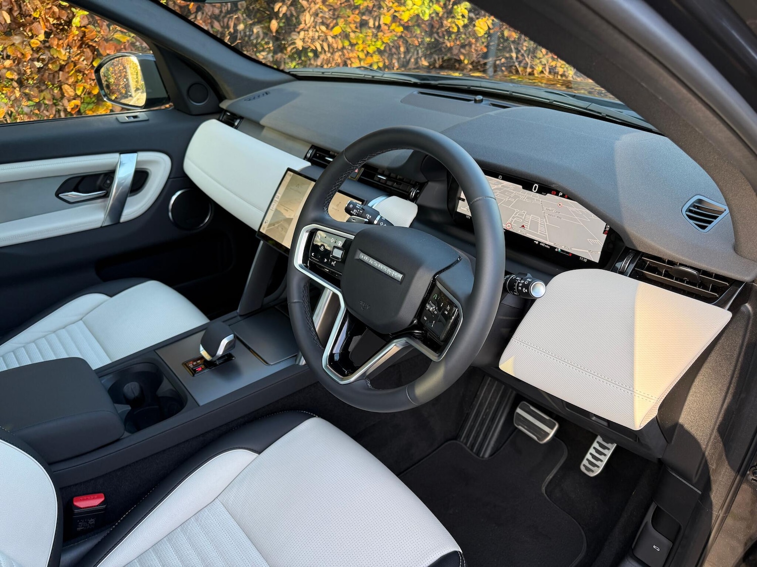 Used Land Rover Discovery Sport for sale - 76700563: Photo 23