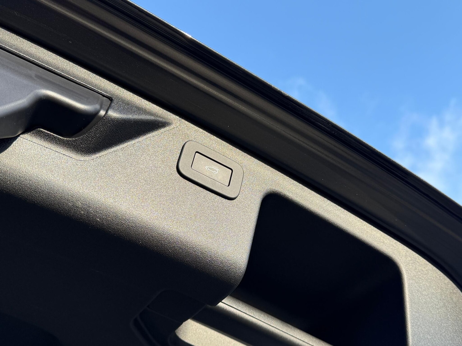 Used Land Rover Discovery Sport for sale - 76700563: Photo 25