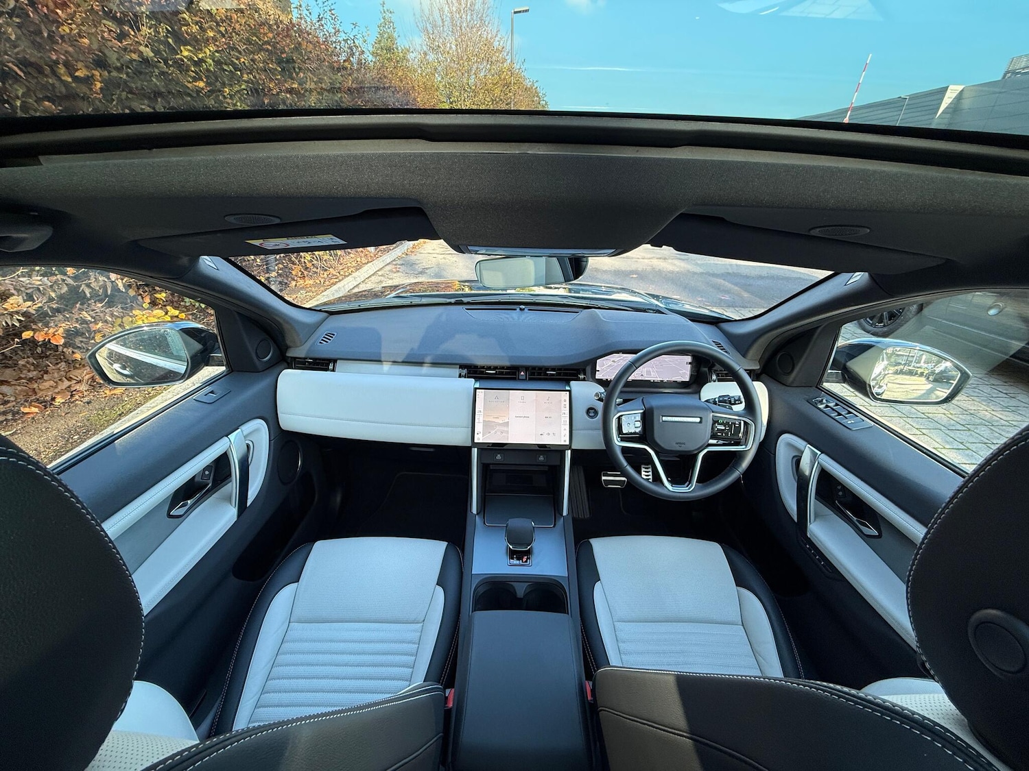 Used Land Rover Discovery Sport for sale - 76700563: Photo 3