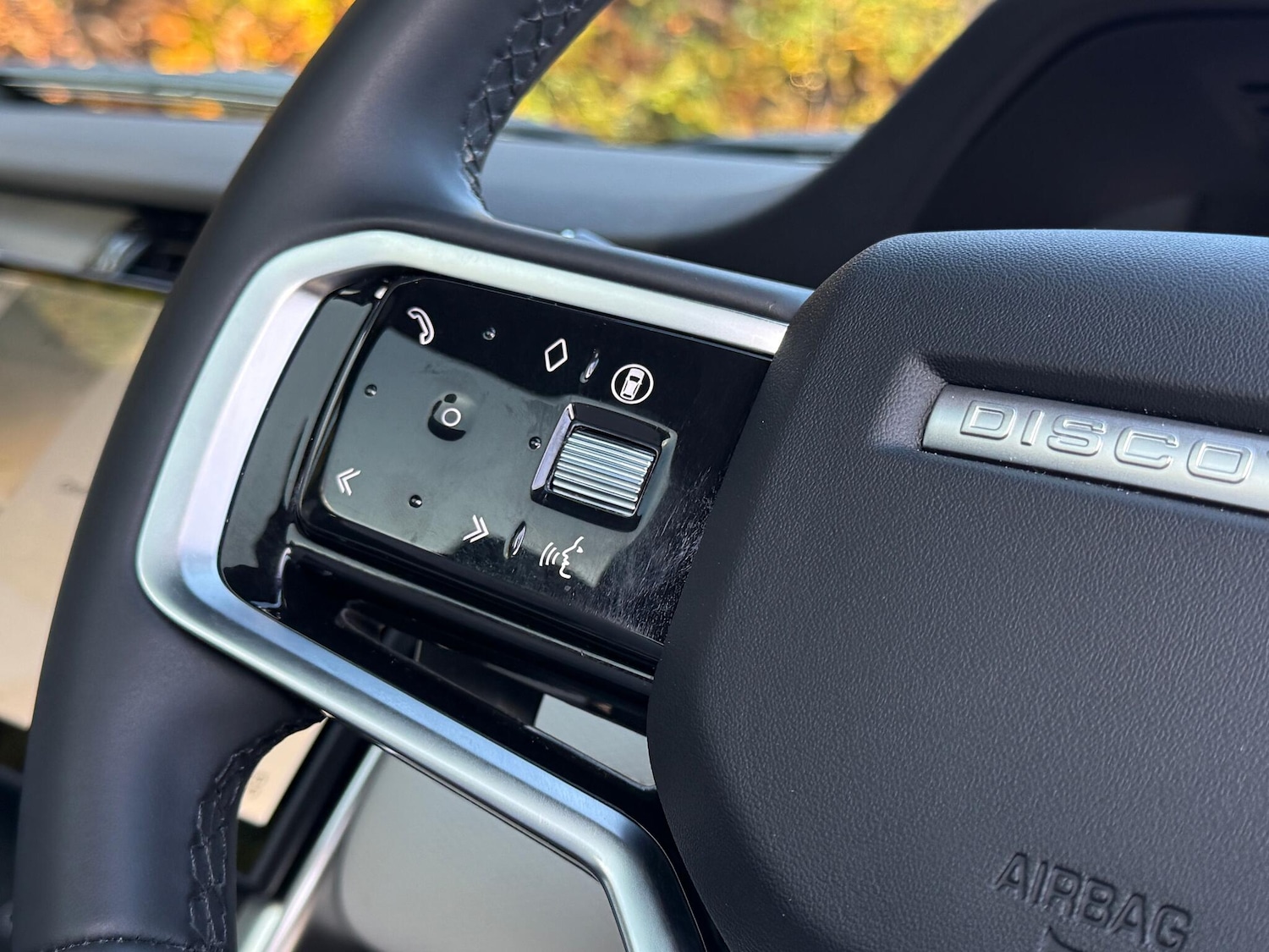 Used Land Rover Discovery Sport for sale - 76700563: Photo 42