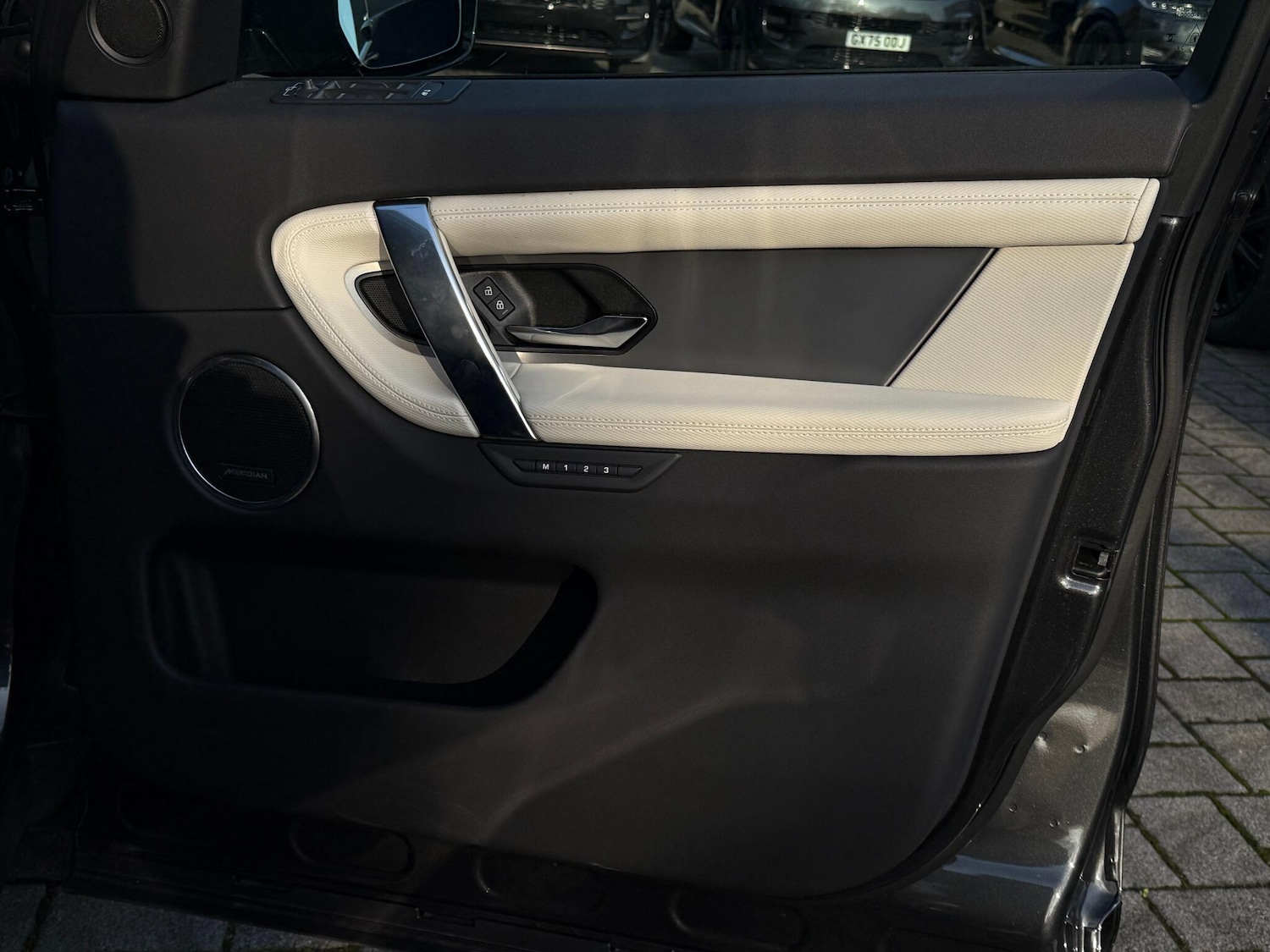 Used Land Rover Discovery Sport for sale - 76700563: Photo 46