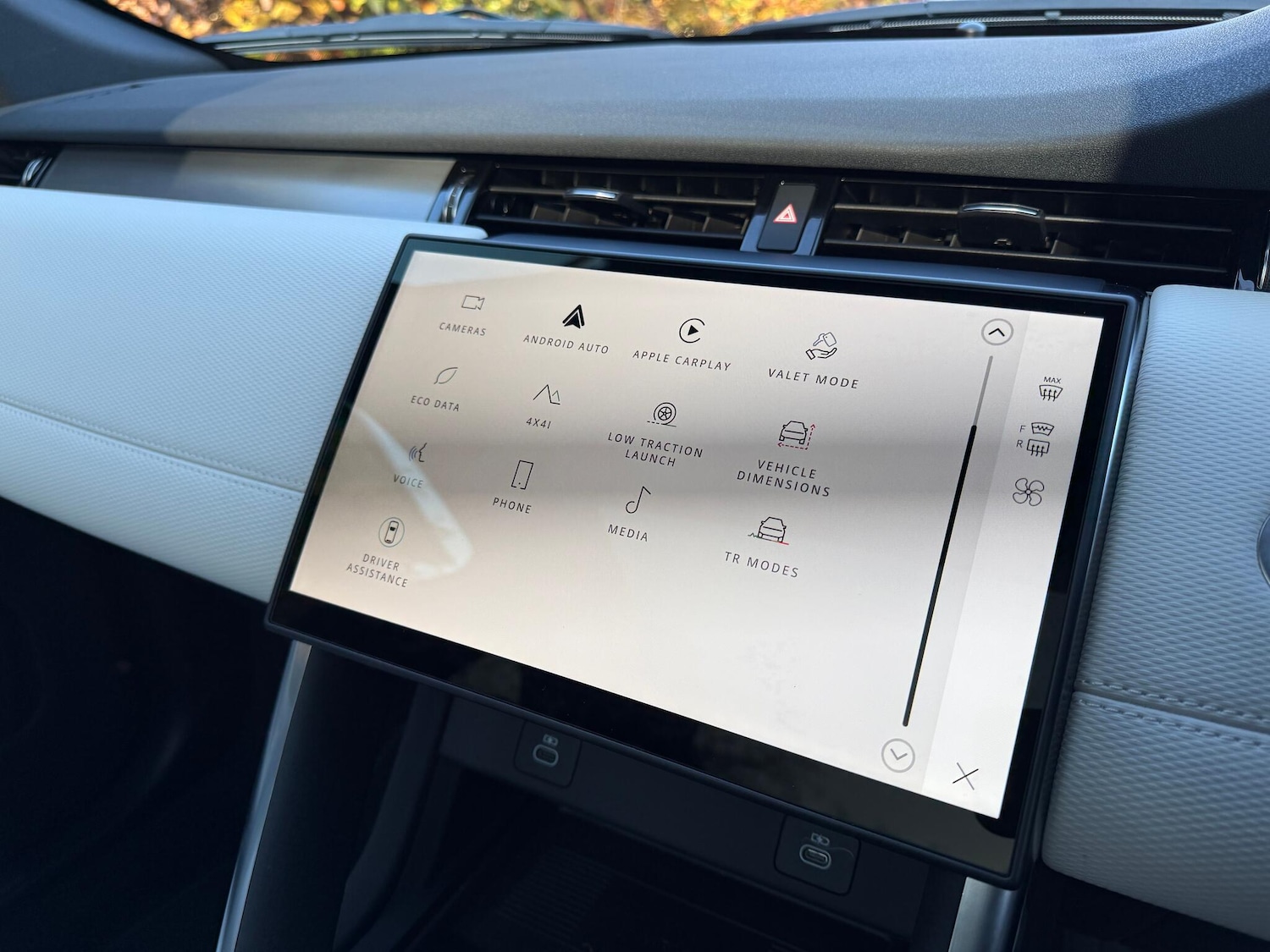 Used Land Rover Discovery Sport for sale - 76700563: Photo 49