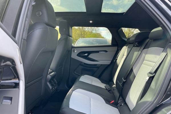 Used Land Rover Range Rover Evoque 2025 for sale - 76215275: Photo 36