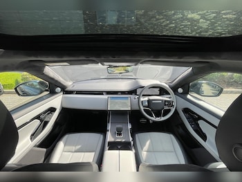Used Land Rover Range Rover Evoque 2025 for sale - 76215275: Photo 3