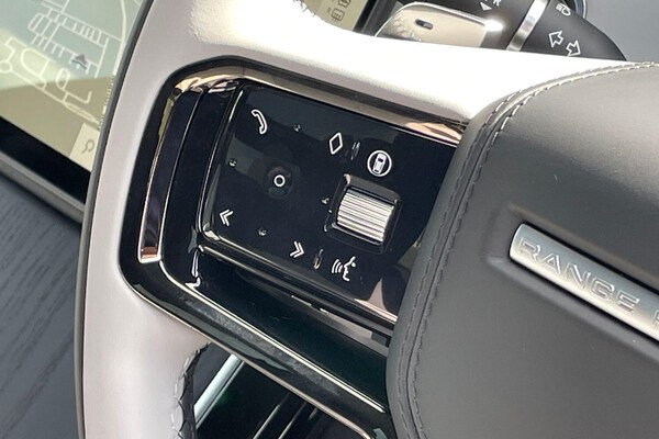 Used Land Rover Range Rover Evoque 2025 for sale - 76215275: Photo 43