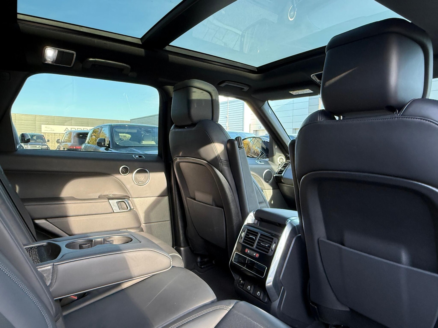 Used Land Rover Range Rover Sport 2022 for sale - 76714930: Photo 33