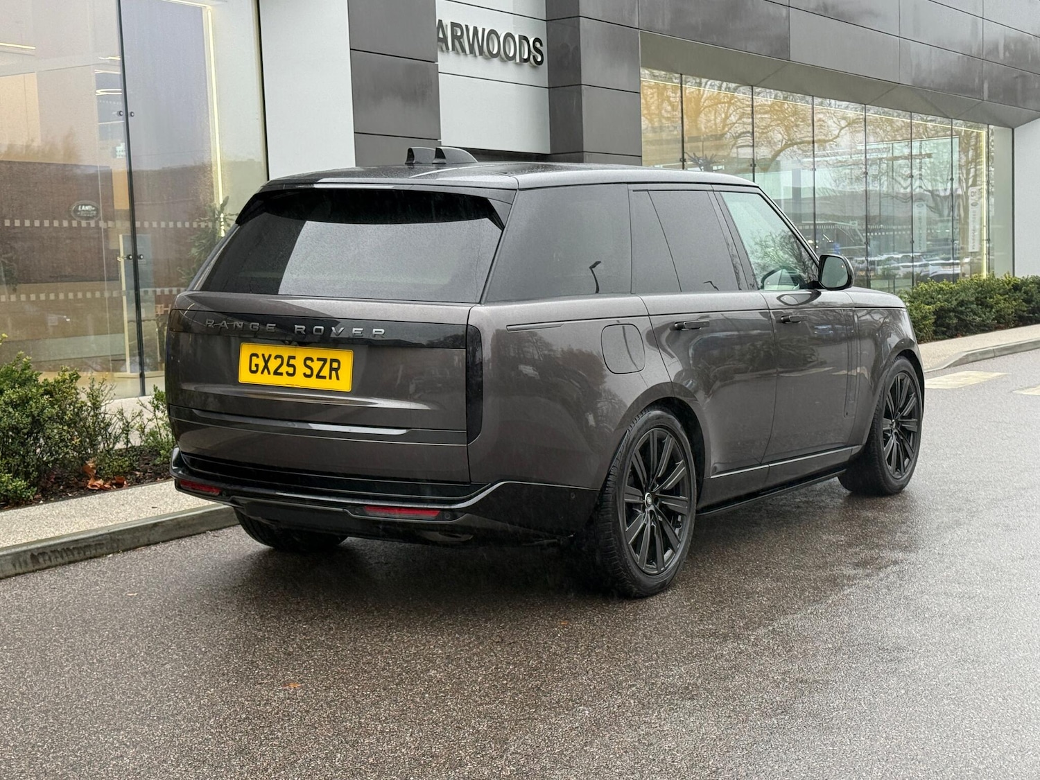 Used Land Rover Range Rover 2025 for sale - 76765231: Photo 11