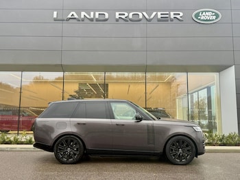 Used Land Rover Range Rover 2025 for sale - 76765231: Photo