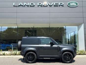 Used Land Rover Defender 90 2024 for sale - 75401934: Photo