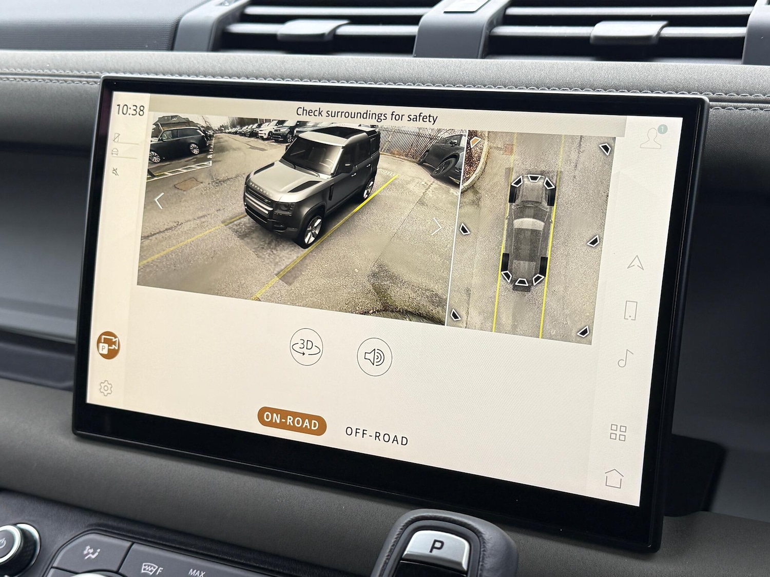 Used Land Rover Defender 2023 for sale - 77331541: Photo 10