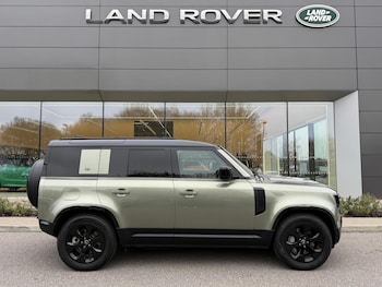 Used Land Rover Defender 2023 for sale - 77331541: Photo