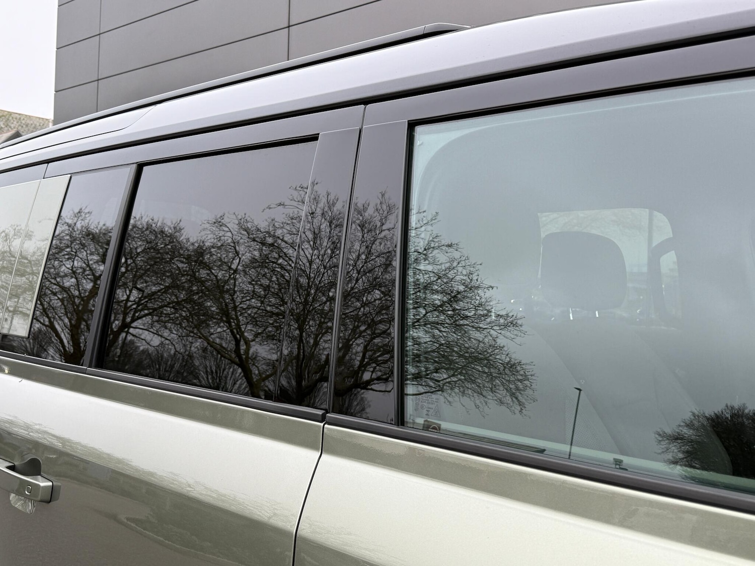 Used Land Rover Defender 2023 for sale - 77331541: Photo 39