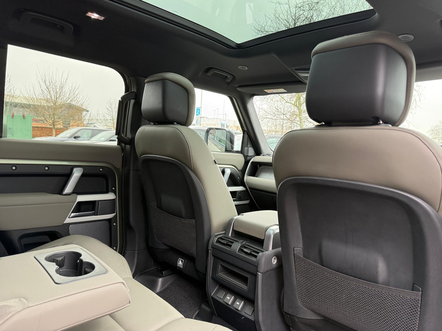 Used Land Rover Defender 2023 for sale - 77331541: Photo 50