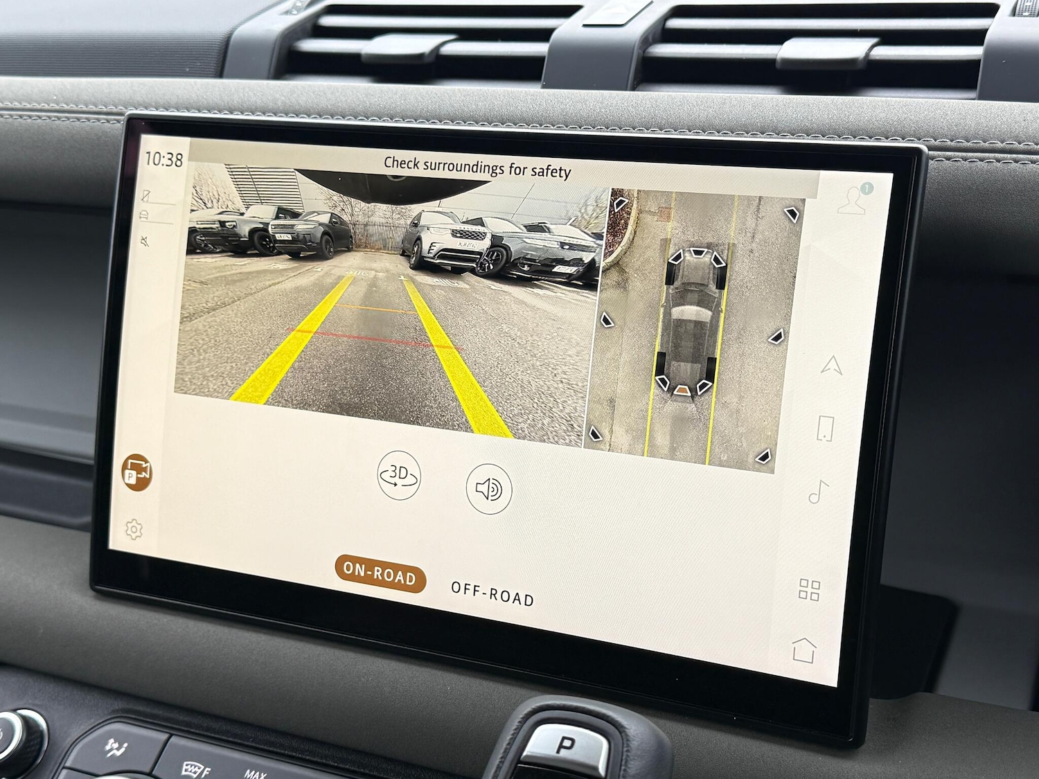 Used Land Rover Defender 2023 for sale - 77331541: Photo 8