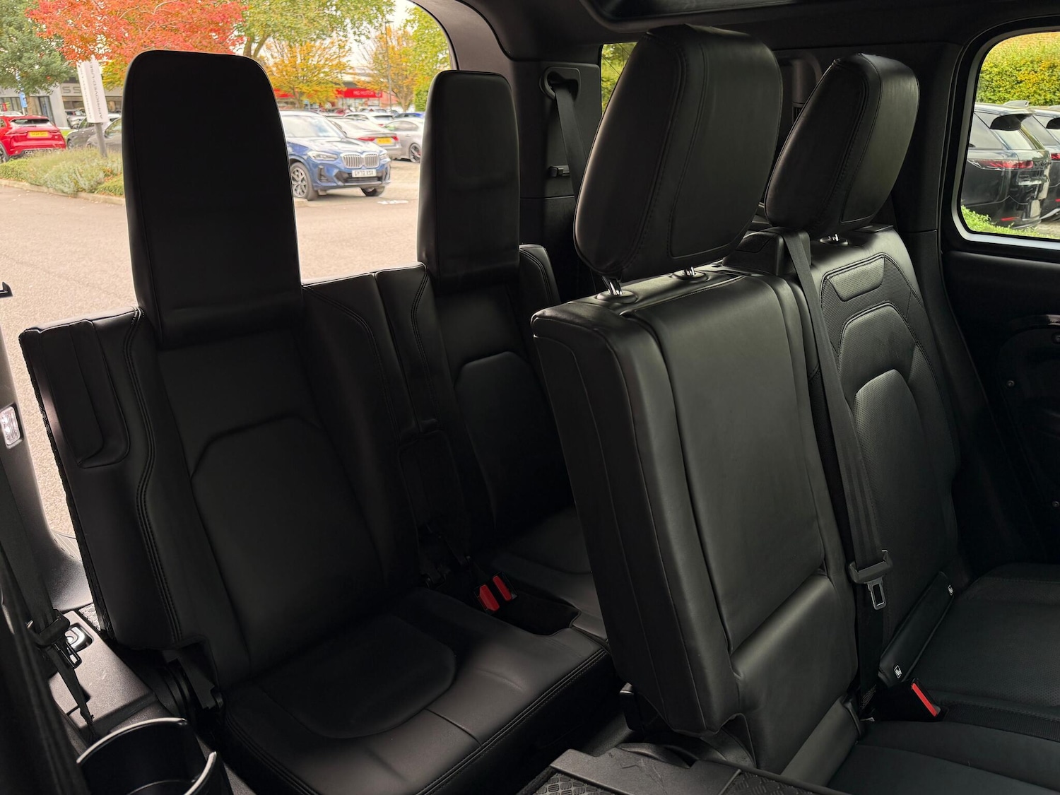 Used Land Rover Defender 2023 for sale - 76201284: Photo 42