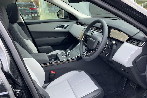 Used Land Rover Range Rover Velar 2025 for sale - 76214459: Photo 35