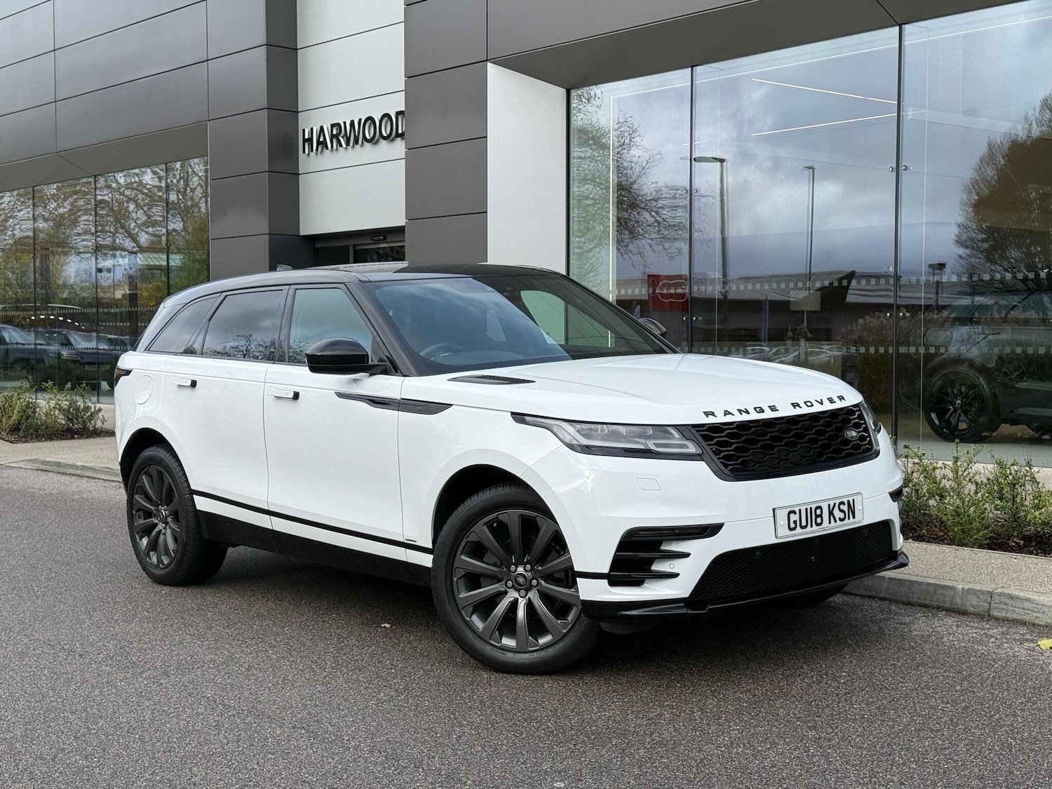 Used Land Rover Range Rover Velar 2018 for sale - 76550365: Photo 1