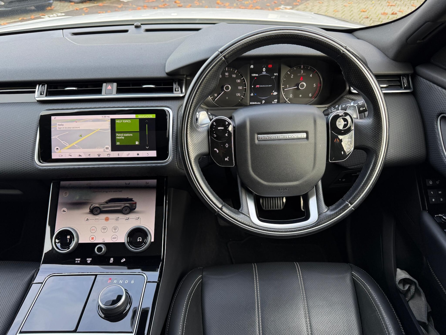 Used Land Rover Range Rover Velar 2018 for sale - 76550365: Photo 24