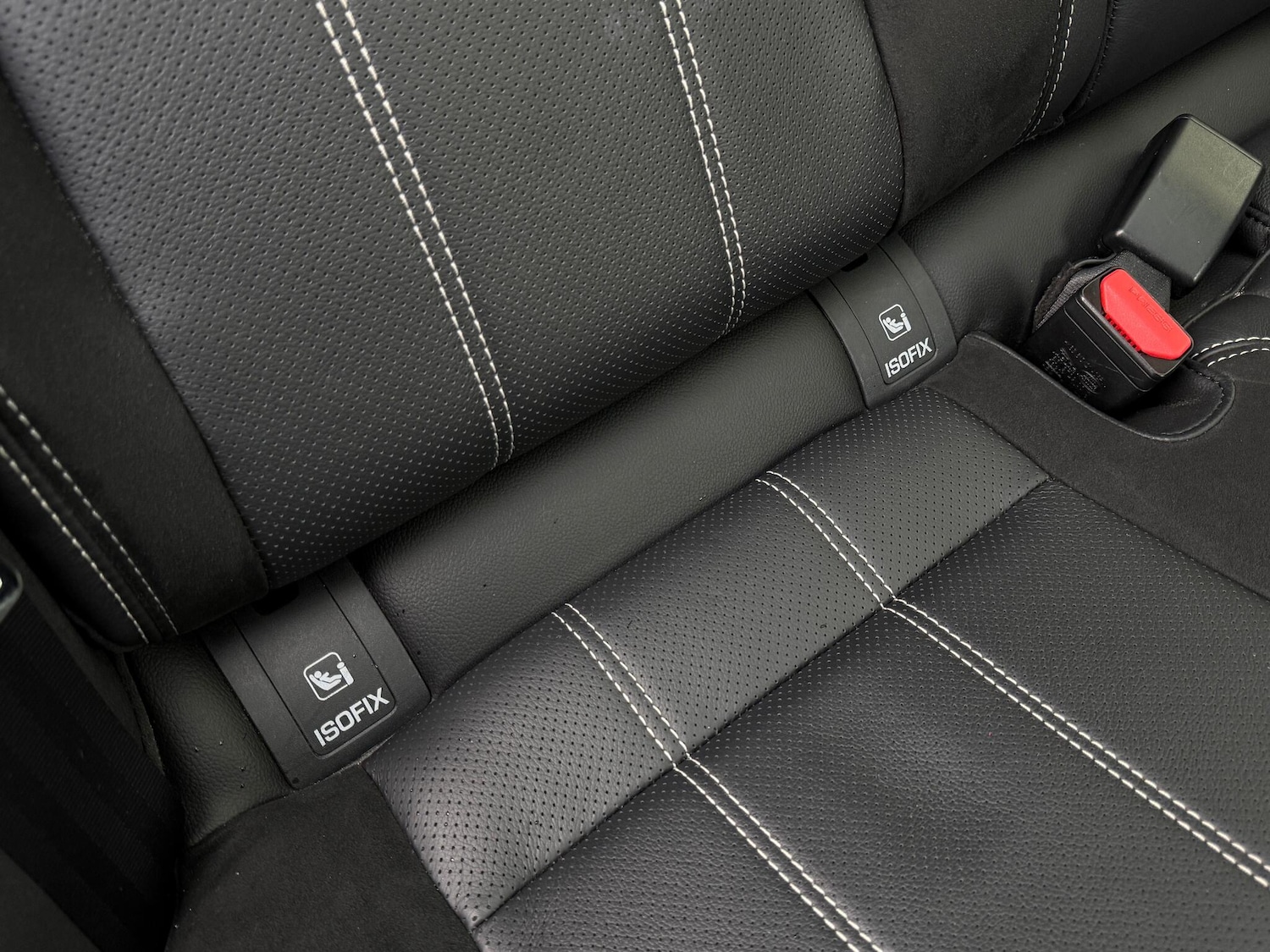 Used Land Rover Range Rover Velar 2018 for sale - 76550365: Photo 40