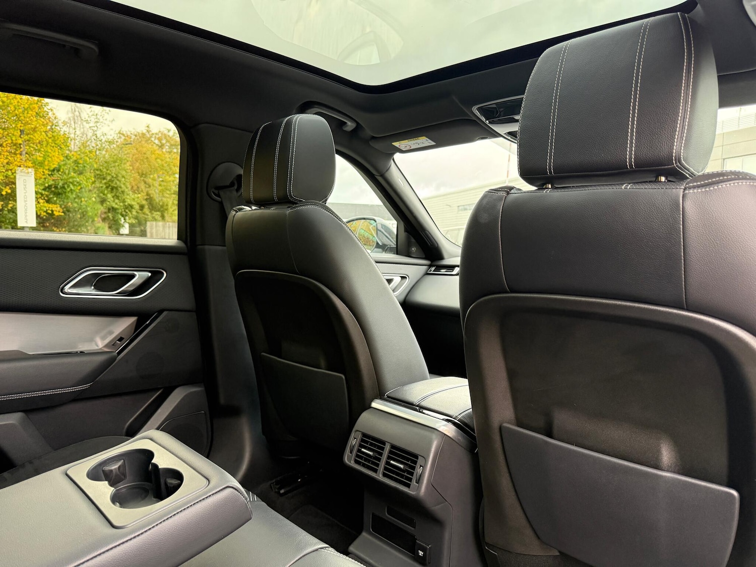 Used Land Rover Range Rover Velar 2018 for sale - 76550365: Photo 41