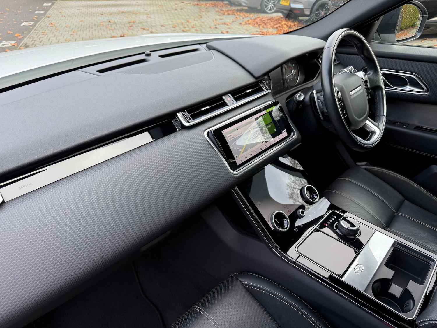 Used Land Rover Range Rover Velar 2018 for sale - 76550365: Photo 46