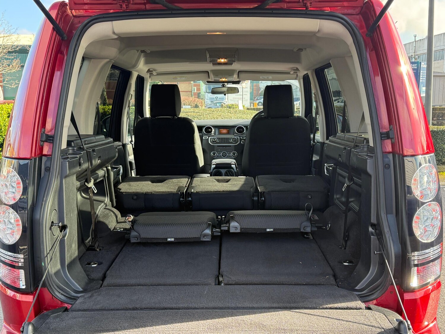 Used Land Rover Discovery 2014 for sale - 77440811: Photo 26