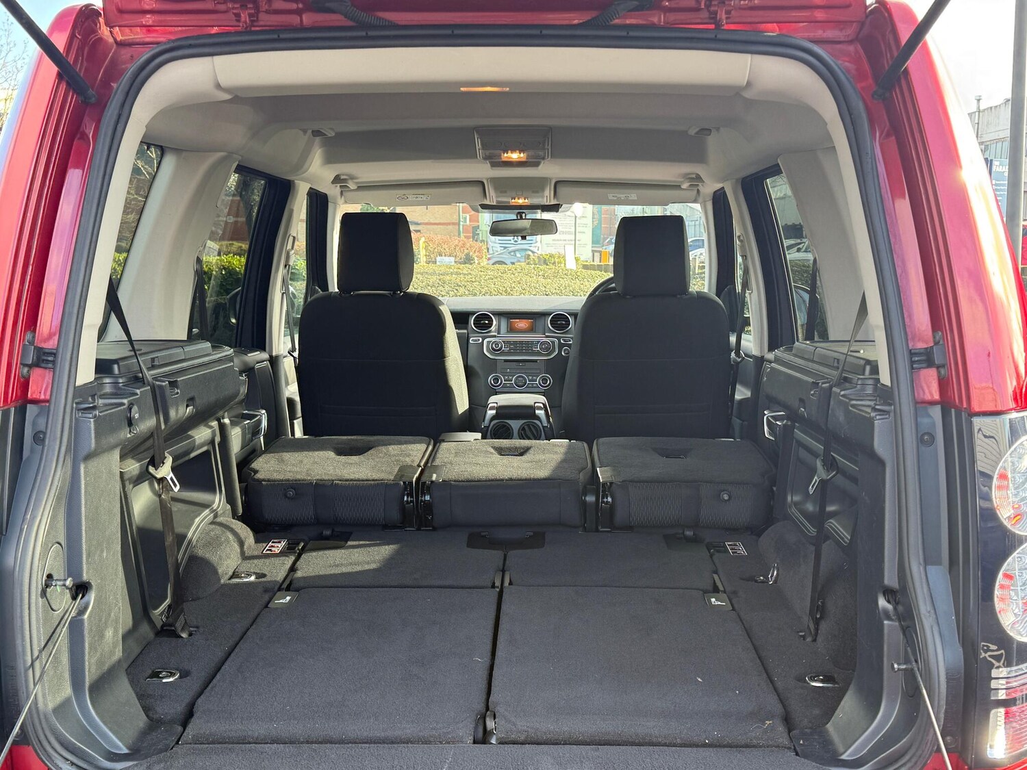 Used Land Rover Discovery 2014 for sale - 77440811: Photo 27