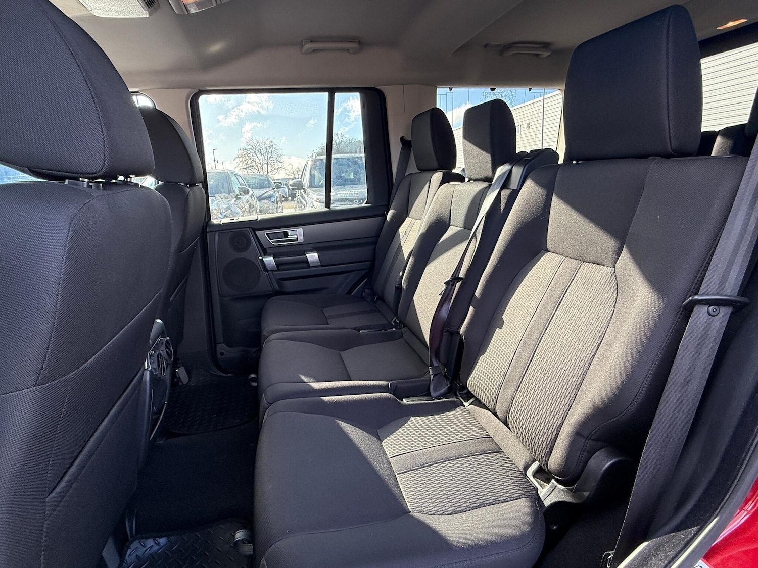 Used Land Rover Discovery 2014 for sale - 77440811: Photo 36