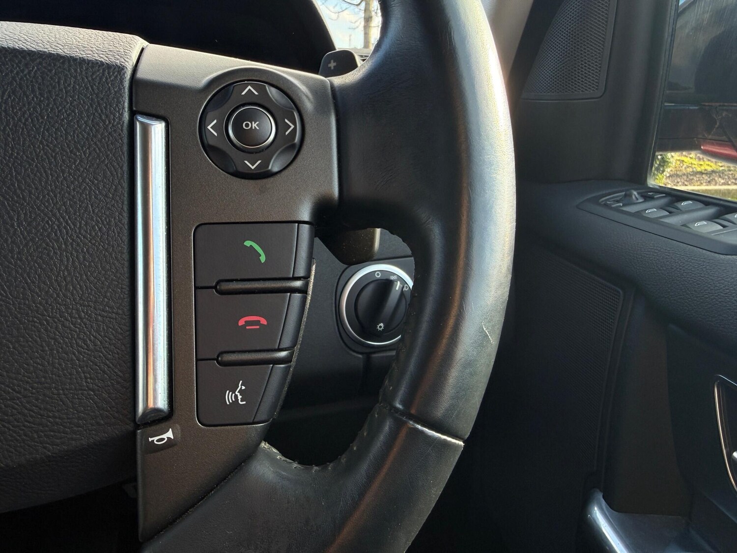 Used Land Rover Discovery 2014 for sale - 77440811: Photo 39