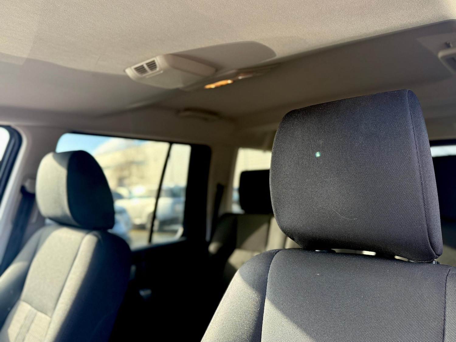 Used Land Rover Discovery 2014 for sale - 77440811: Photo 4