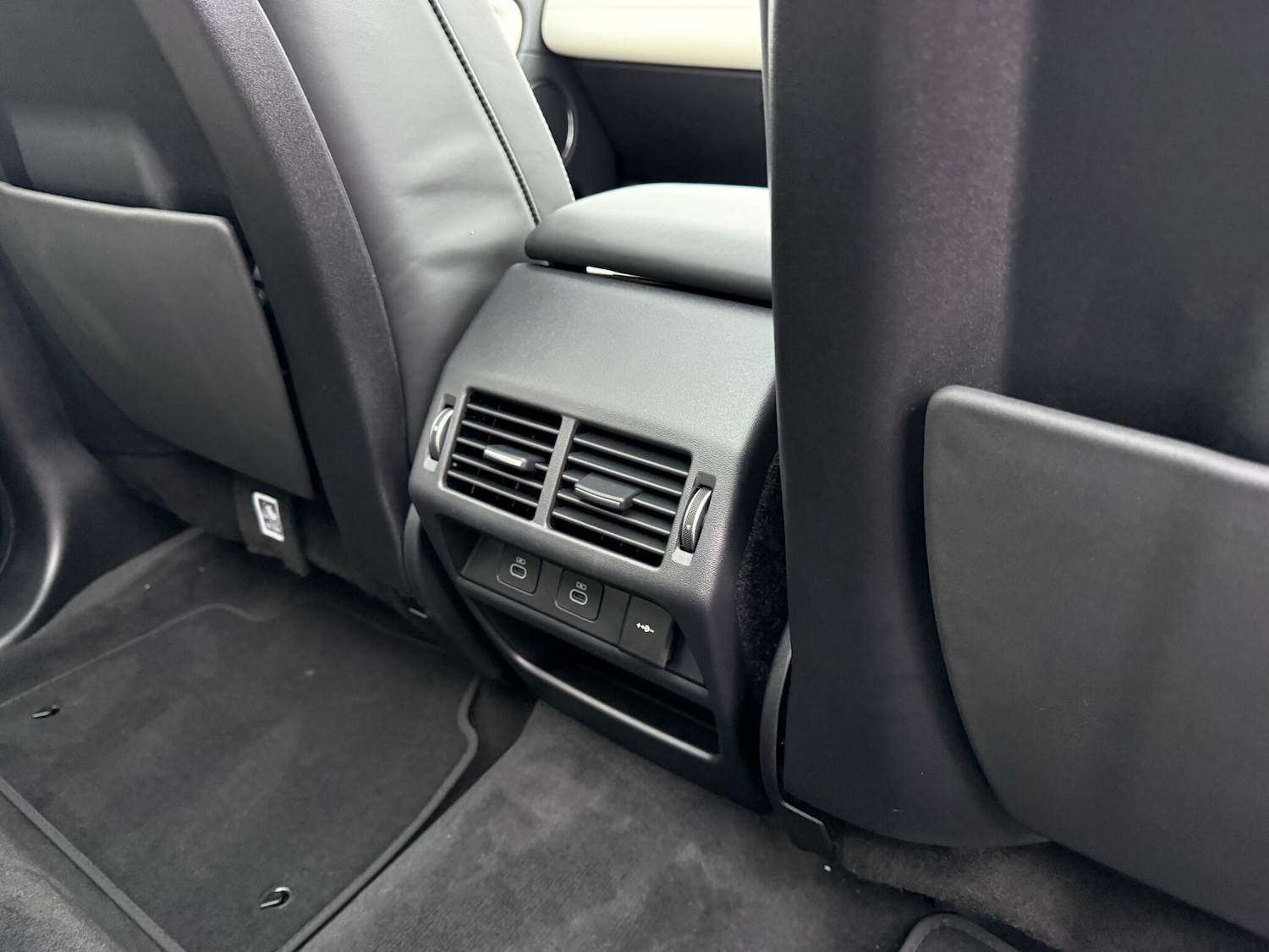 Used Land Rover Discovery Sport 2026 for sale - 77267547: Photo 42