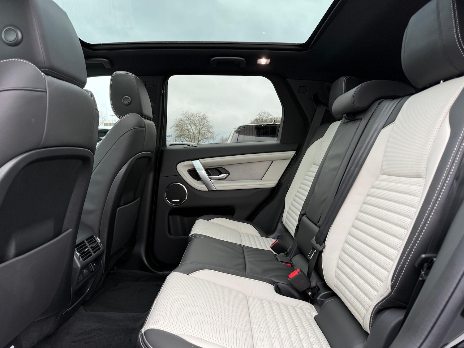 Used Land Rover Discovery Sport 2026 for sale - 77267547: Photo 43