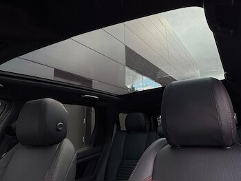 Used Land Rover Discovery Sport 2023 for sale - 75809239: Photo